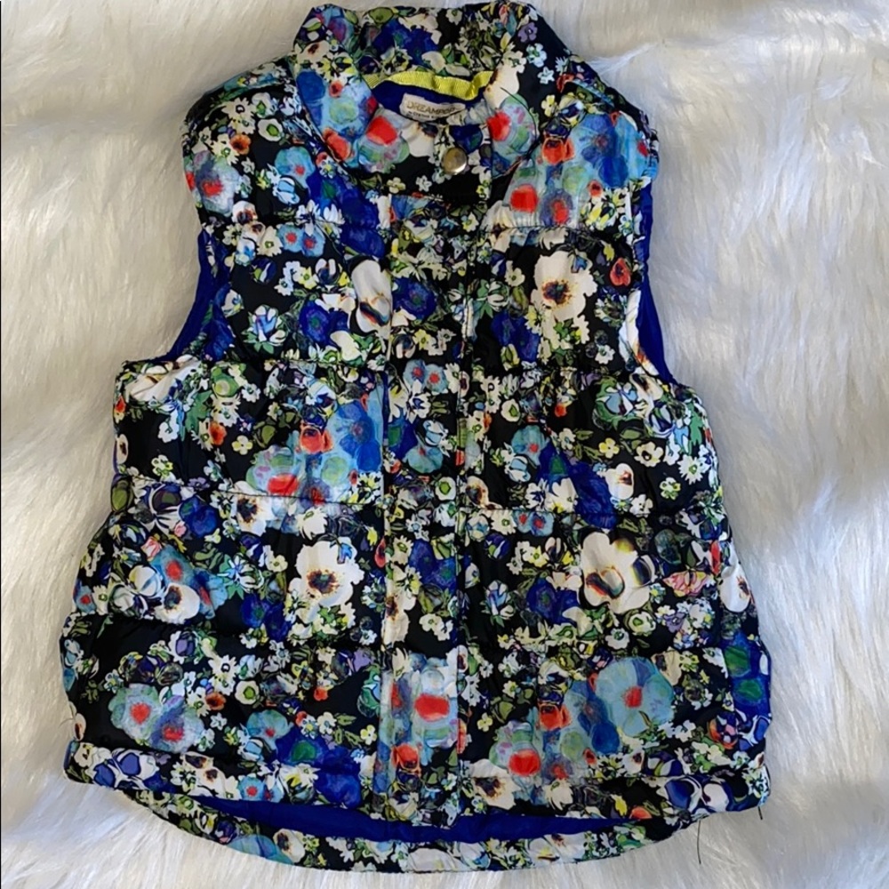 Girls floral puffer vest❤️💙 By Cynthia Rowley